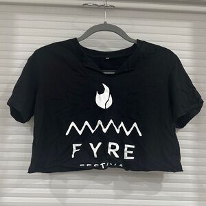 Fyre festival cropped tee